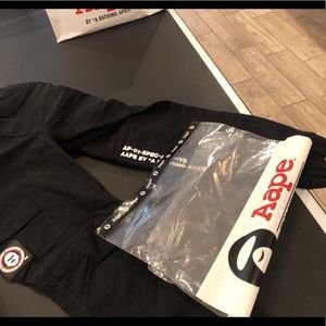 Men’s AAPE pants size Large
